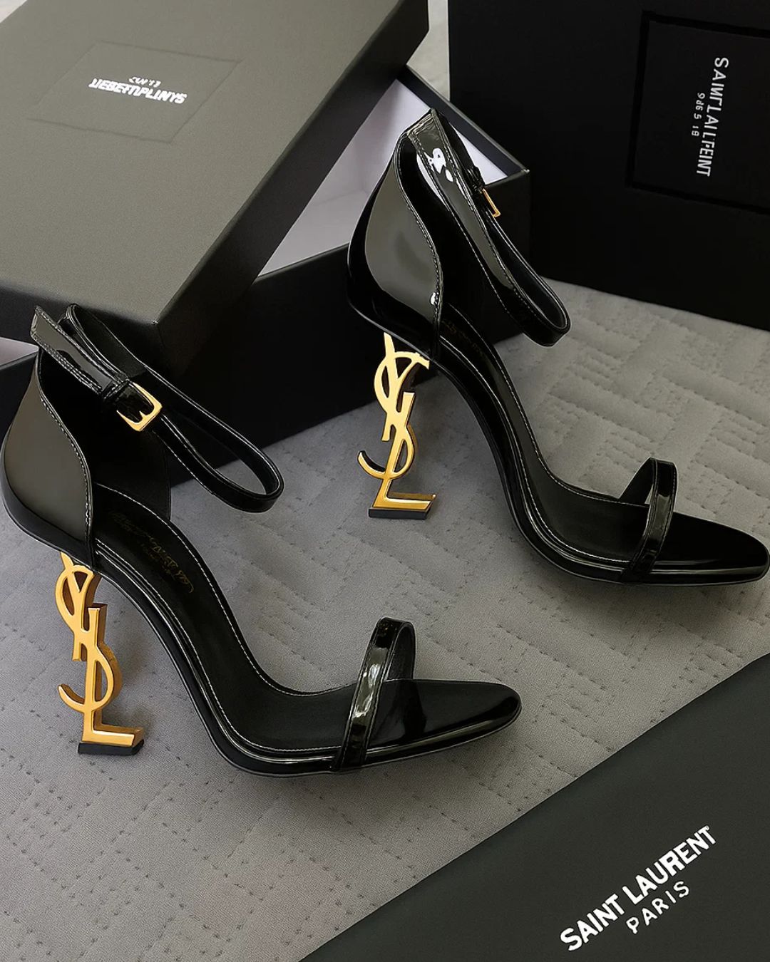 SL Gold Heel - BLACK